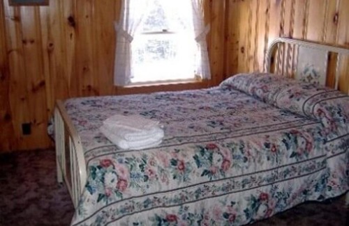 Rangeley Apartamento | Kennebago Camp Rental Cabin