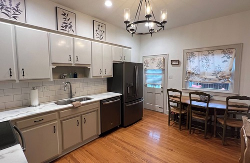 Springfield Casa | Kentucky Chill: Hot Tub & Fire Pit on Bourbon Trail