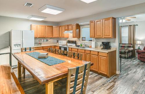 Murray Casa | Kentucky Lake Retreat Near Marina and Launch!