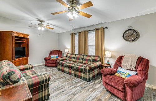 Murray Casa | Kentucky Lake Retreat Near Marina and Launch!