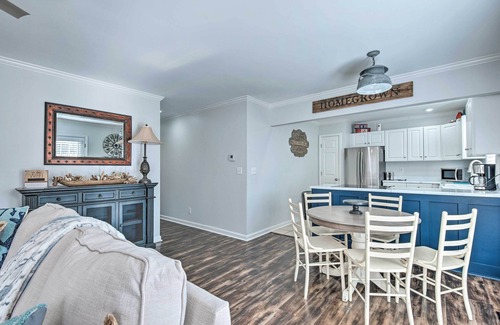 Gilbertsville Cabaña | Kentucky Lake Vacation Rental Near Marina!