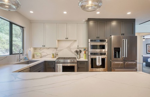 Kenwood Casa | Kenwood Vista by AvantStay | 7acres w/ Pool, Fire Pit, Vineyard Views