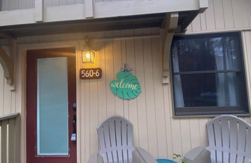 Salem Condominio | Keowee Key's Stylish Charm