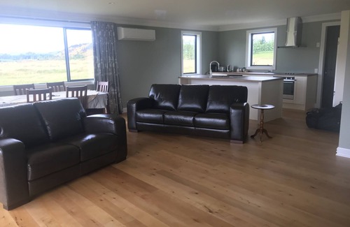 Te Anau Casa | Kepler Oaks Chalet