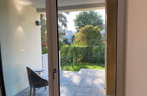 Ketzin/Havel Apartamento | Ketzin Havel modern apartment with private garden, close to the water