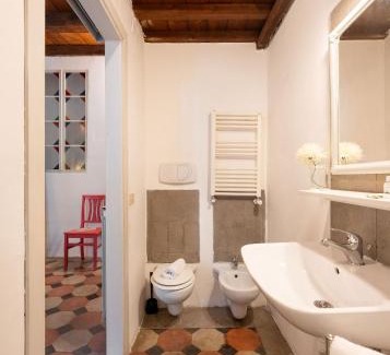 Sant' Ambrogio Apartamento | Keys of Italy - F1 - Fiesolana 24 - Santa Croce one bedroom apartment for couples