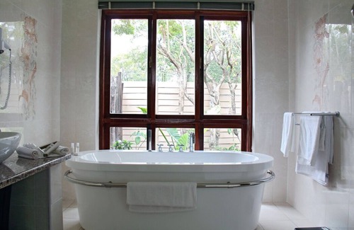 Harare East Cama Y Desayuno | Kia Ora Lodge