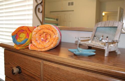 New Smyrna Beach Apartamento | Kiawah Bay 107 - 2 Bedroom 2 Bath Steps To The River And Ocean!