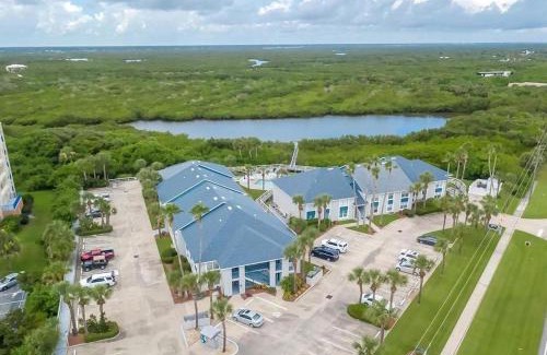 New Smyrna Beach Apartamento | Kiawah Bay 107 - 2 Bedroom 2 Bath Steps To The River And Ocean!