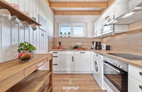 Olpenitz Casa | Kick in - infrared sauna, fireplace, bathtub, terrace, beach chair, parking lot