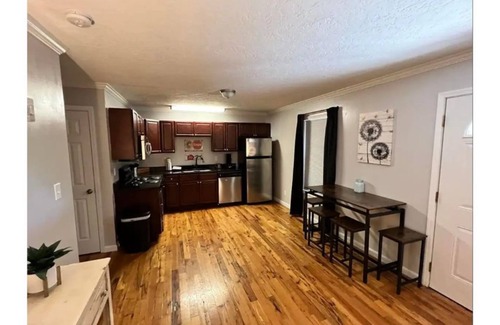 Guntersville Casa | Kid-Friendly Townhouse Near Lake & Sports Complex