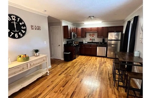 Guntersville Casa | Kid-Friendly Townhouse Near Lake & Sports Complex