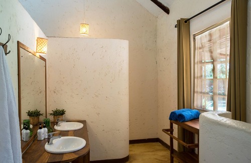 Arusha Cabina | Kili Villa
