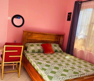 Moshi Cama Y Desayuno | KILIMANJARO HOME OF RASON