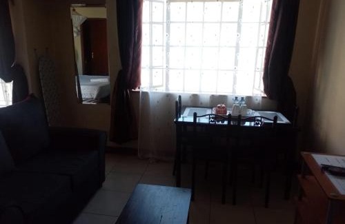 Ngara West Cama Y Desayuno | Kim Suites - Mvuli Studio Apartment