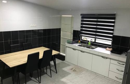 Taman Meru Casa | Kinaz homestay