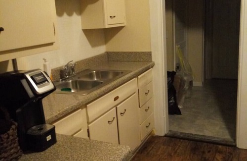 South Charleston Casa | Casa-Familiar-Baño Privado-Vista a la Calle