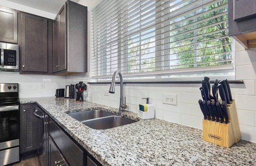 North Raleigh Apartamento | King 3BR Suite in North Raleigh
