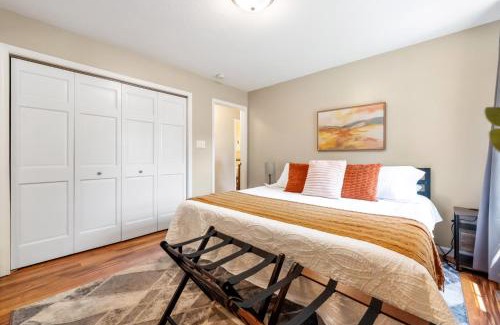 Warsaw Apartamento | King Bed Fast Internet 2 Full Baths