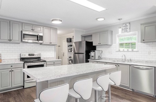 Madison Casa | King Bed Pet Friendly BBQ Grill Peaceful