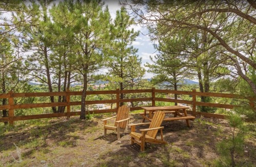 Hot Springs Alquiler De RV | Eagle Tipi at Highland Meadows Resort