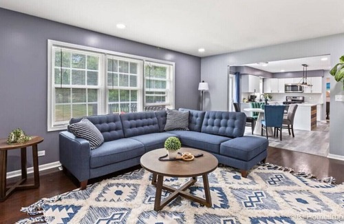 Antioch Casa | King beds, Free Wi-Fi, Gas Grill Cozy Antioch home