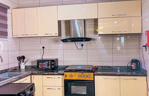 Gwarinpa Estate Apartamento | King Dee Suites and Apartments
