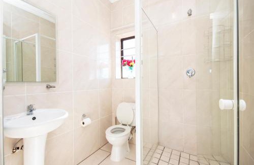 Bluewater Bay Casa | King Guest Lodge