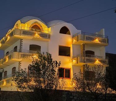 Luxor Apartamento | King House