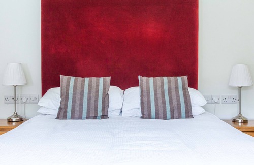 Newcastle Cama Y Desayuno | King-Baño en la habitacion-The Garden Room