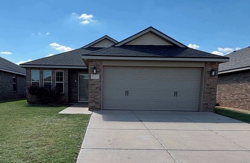 Lubbock Casa | King's Landing - 3BR/2BA - South Lubbock