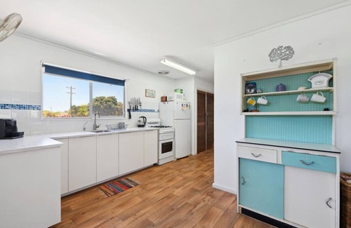 Lancelin Casa | King St Retreat, pet friendly!