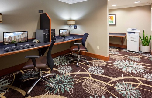 West Bloomington Condominio | Suite King. Desayuno gratis. Piscina y jacuzzi. Transporte gratuito al centro comercial de América. Retiro relajante!