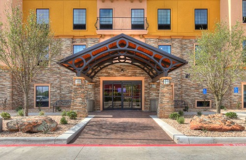 Lubbock Condominio | Suite King. Desayuno buffet gratis. Centro de negocios. Cerca de la Universidad Tecnológica de Texas.