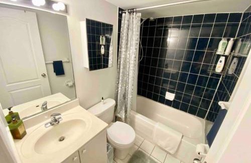 King West Village Apartamento | King West Private Rooftop Retreat