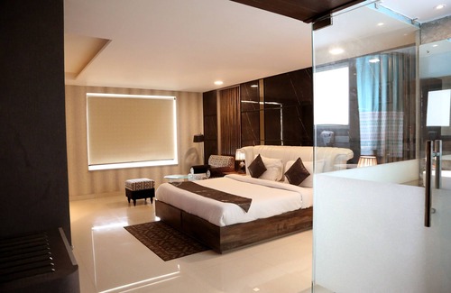 Moga Hotel | Kingdom Hotel