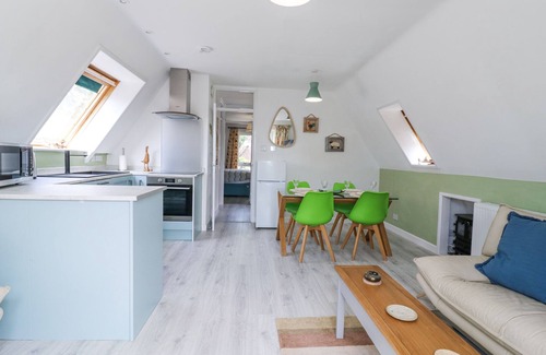 Thistley Green Cabaña | KINGFISHER, pet friendly, character holiday cottage in Isleham