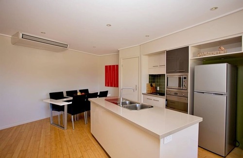 Agnes Water Apartamento | Kingfisher - Three-Bedroom Beachside Escape in Agnes Water, with Heated Communal Pool