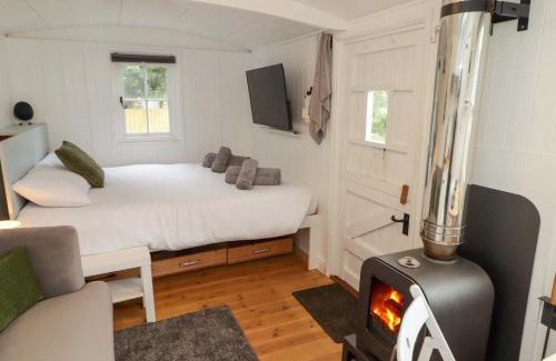 Nantgarw Casa | Kings Cwtch Shepherd's Hut