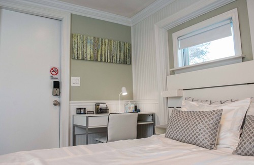 Kings Park Apartamento | Kings Park Cozy Sanctuary For Traveling Professionals ( PET FRIENDLY )