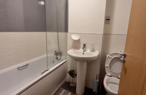 Camborne Casa | Kingsize Room Close To The A30 Camborne