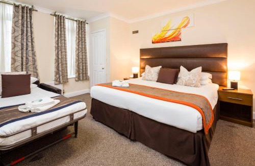 Kingsbury Casa | Kingsland Hotel