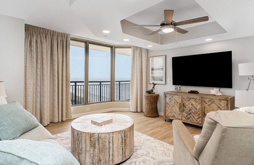 Arcadian Shores Condominio | Kingston Residences 2 Bedroom Ocean View Condos