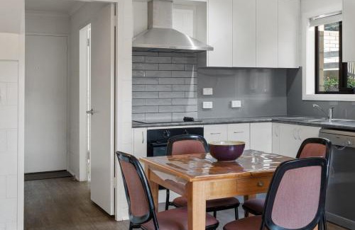 Kingston Apartamento | Kingston Stylish Villa-Cozy meets convenience