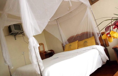 Nanyuki Hotel | Kirimara Springs Hotel