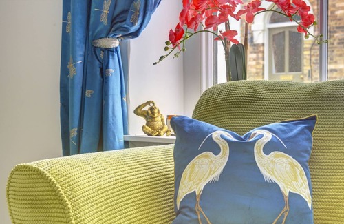 Boston Spa Cabaña | Kist Accommodates - George's Place