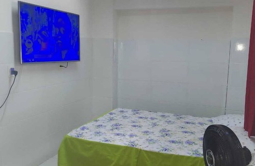 Cocal Casa | Kitinete Perto da Praia. 100 Reais Diaria. Internet e Fogão e Cama Casal.tv