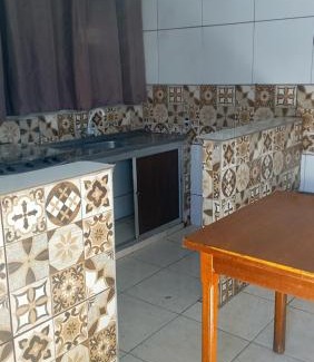 Luziania Casa | Kitnet 1 mobiliada, quarto, banheiro, cozinha americana