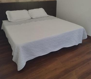 Floresta Apartamento | Kitnet na Rua Sapucai