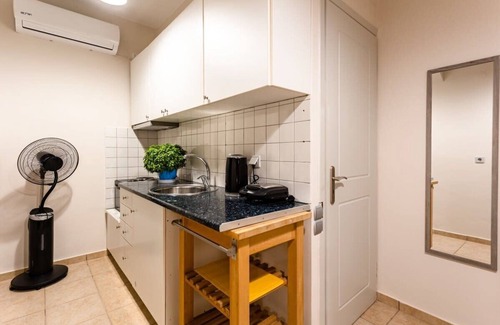 Kitries Casa | Kitries Summer Getaway - Eden Sandy Suite